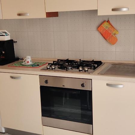 "Casa Sofia" Appartamento Raffalda Zona Clinica Пиаченца Екстериор снимка